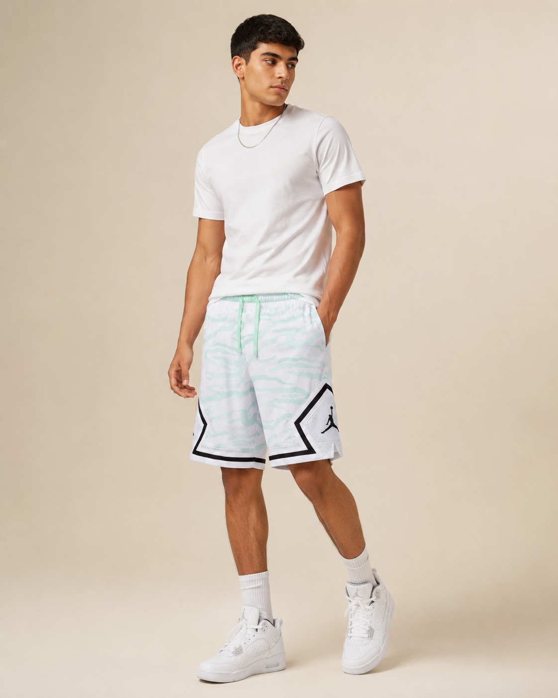 Jordan Shorts זברה מנטה-לבן